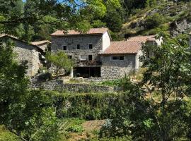 La myrtilleraie, hotel Péreyres városában