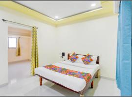 Hotel Royal Inn Dehu, hotel en Dehu