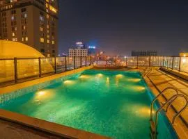 Midcity 1 BR, Condo, Gulberg Lahore Self Check IN