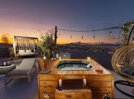 The Square Hotel by X&N, Hotel in Athen