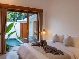 Uma Asri Beach Villa