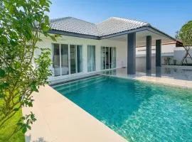 芭提雅中天海滩度假别墅 4卧5卫2厅大户型 紧邻海滩 泳池大别墅 度假 聚会 团建最好的选择