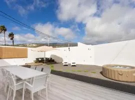 Casa Doña Juana - Villa de 4 dormitorios con jacuzzi y gran zona exterior