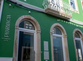 Pharmácia- Alojamento local, hotel in Miranda do Corvo