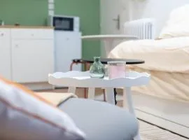 Studio de Luxe Entièrement Neuf - Proche Paris