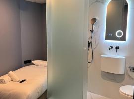 The Hyve Budget Hotel Rotterdam, hotel in Rotterdam