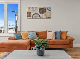 Skyline Escape in Philadelphia Chic & Bright