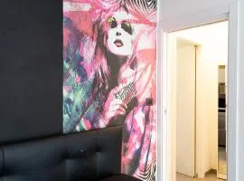 Casa Karina Moderno Bilocale nel Centro Storico di Pinerolo