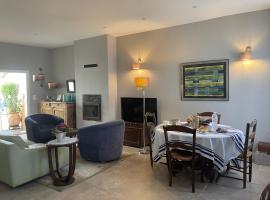 Maison Thalie, hotel en La Rochelle