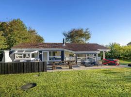 Fjordferie Hemmet Strand, ξενοδοχείο με υδρομασάζ σε Hemmet