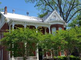Baer House Inn, casa per le vacanze a Vicksburg