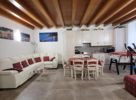 Eva Lake Endine Hospitality، فندق في إندين جياناو