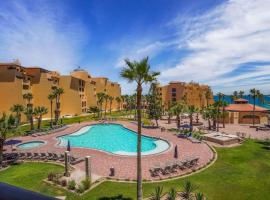 Princesa 3BR 2BA OV Penthouse- 502D, hotel a Campo del Medio