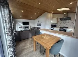 Field View 1 bed-No Pets- Walnut