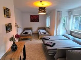 Ferienhaus Weilheim mit Garten Spiel und Spass