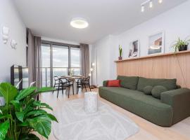 Skyline River Suite & EUROVEA TOWER, Hotel in Ovsište