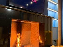 Luxury Villa Silente, hotel in Mjull-Bathore