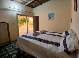 Lompoul Nature، فندق مع موقف سيارات في Tioukougne Peul