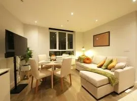 Modern & Cozy Flat in the Heart of Chelmsford - F7