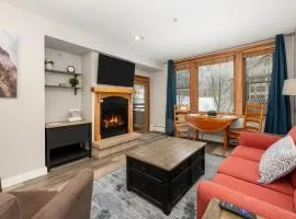 Ski-In Ski-Out Zephyr 1 Bedroom Condo 2204