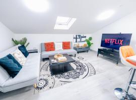 3 Bedrooms Luxury Apartment with Free Street Parking and Fast WiFi, hotel v destinaci Cardiff