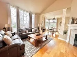 Chef's Kitchen Pool Bright, Spacious 4 Bed