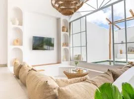 EnyaVillas 1, Brand New Boutique Mediterranean