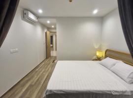 Jacmine Marina Hotel, hotel med pool i Kon Rung (1)