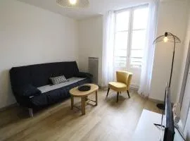 Appartement cosy à Luchon, 4 pers., proche thermes, parking inclus - FR-1-313-246