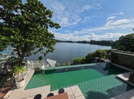 Tahum Lake Resort, resort en Los Ba&ntilde;os