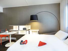 Novotel Suites Perpignan Centre - Grandes Suites & Confort Centre-Ville, hotel near Perpignan - Rivesaltes Airport - PGF, Perpignan