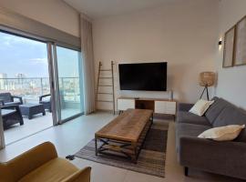 Your Perfect Place by the Mediterranean, hotel v destinaci Chadera