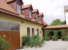 Grießlhof, hotel con estacionamiento en Pleystein