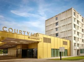 Courtyard by Marriott Ghent, hotelli Gentissä