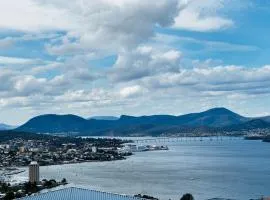 Spacious 3BR Home in Sandy Bay with Parking & Views