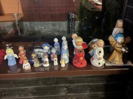 Royal Transylvanian Castle - near Banffi, hotel in Gherla