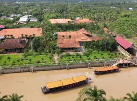 Út Trinh Homestay，位于永隆的酒店