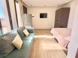 Modern Rooftop Studio in Westown, Sheikh Zayed - Near GEM & SPX Airport