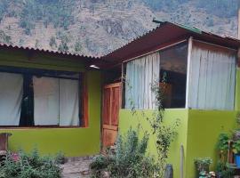 Wonderful Full House, hotel in Ollantaytambo