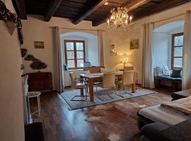 Appartement Donaustrand, beach hotel in Bergern
