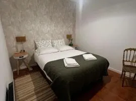 Juniors Country House