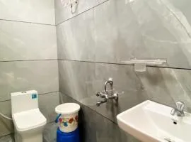 Hotel SG Continental Amritsar !! Prime Location ! Parking ! Open terrace