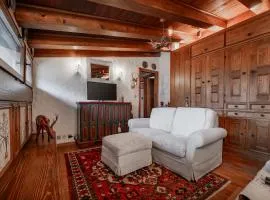 GuestHost - Cortina Charming Wooden Alpine Nest