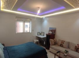 Appartement Sala Al Jadida، فندق في Oulad Yakoub