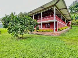 Finca La Carmelita Casa Campestre con Piscina y entre Montañas a sólo minutos de Santa Rosa de Cabal