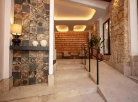 VELALMA -Edificio exclusivo de apartamentos turisticos en Centro histórico-JAEN