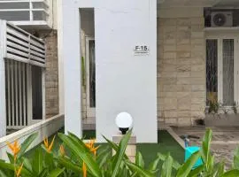 Villa XYZ kayana regency F-15