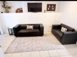 Evo Zen -Gravesend 1 Bedroom Flat 2 Min Walk to Station & Town Centre