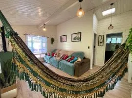 Oásis Completo no Centro com Piscina e Escritório