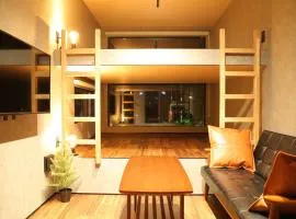 Fuji Time Traveler BBQが楽しめる 河口湖湖畔すぐそば 6名宿泊可のトレーラーハウス